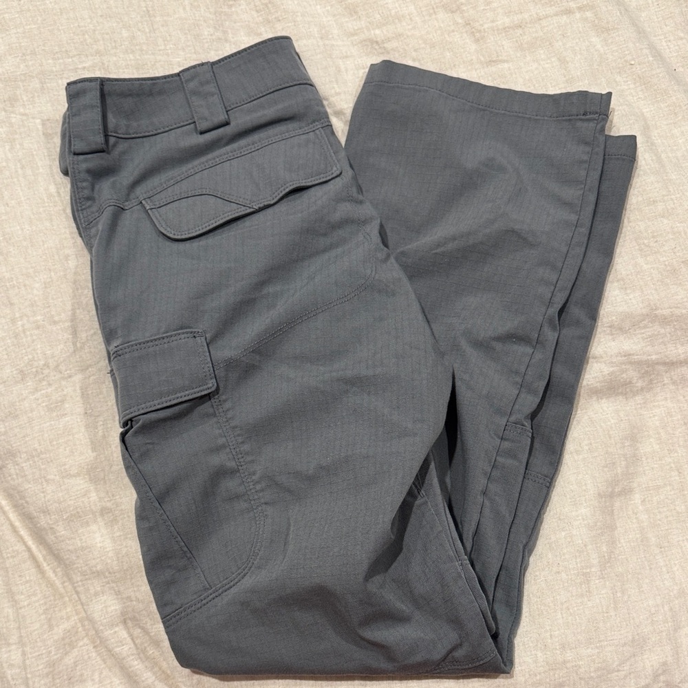 Women’s Stryke pant regular size 8 color: storm